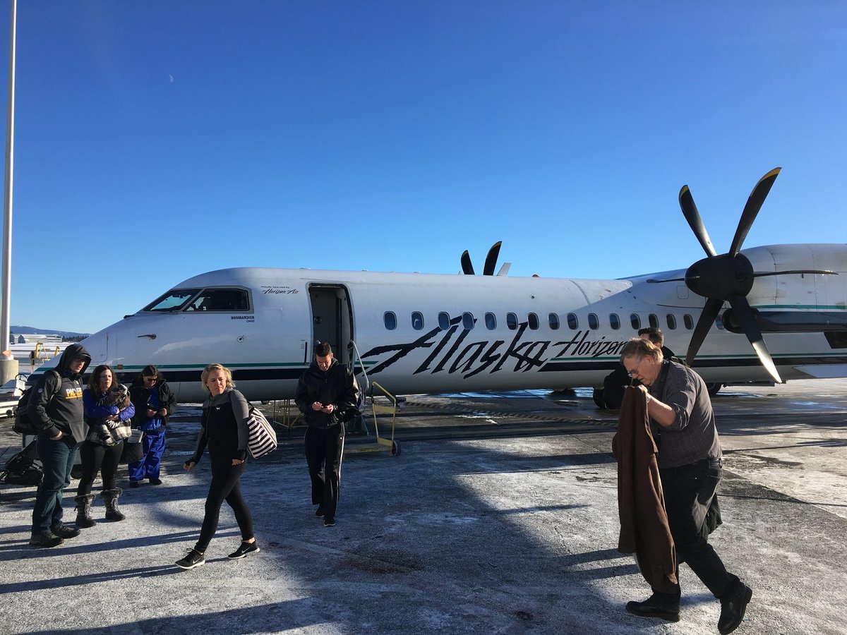 アラスカ航空旅客機 Q400 の戦闘機追跡動画 墜落理由は撃墜 シアトル空港から盗んだ整備士の年齢判明 キニナルキニナル